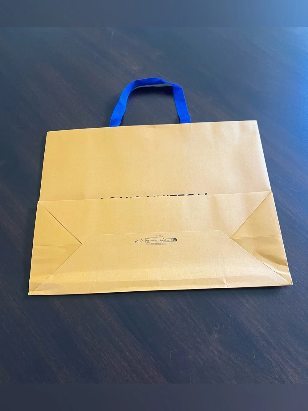 Authentic. Louis Vuitton 20”x14”x3” Magnetic Gift Box Dust Bag,Tissue & Ribbon
